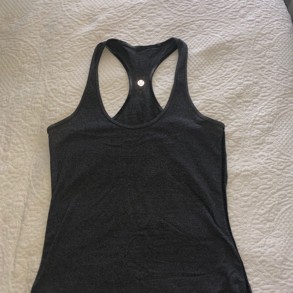 Lulu lemon tank